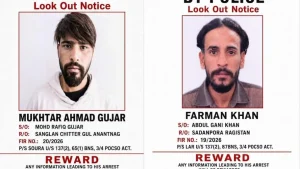 Authorities in Kashmir have launched a manhunt following the escape of two undertrial prisoners