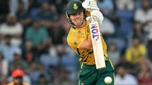 By the end of the 12th over, South Africa were already 124/3