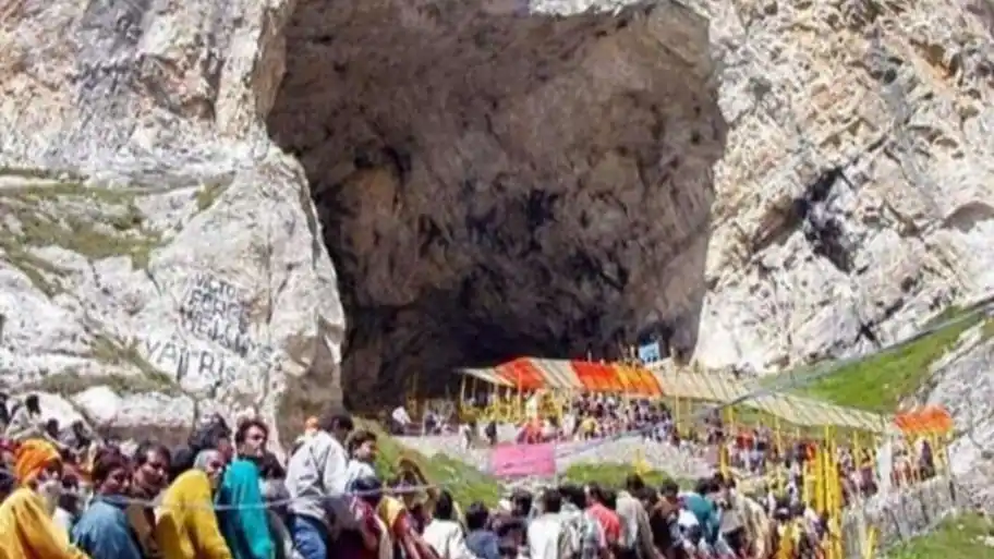 Amarnath yatra concludes in festive glory on Raksha Bandhan eve