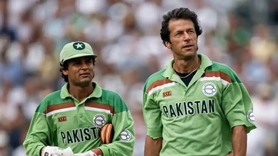 Javed Miandad originally paved the way as the first prominent Pakistani player to publicly