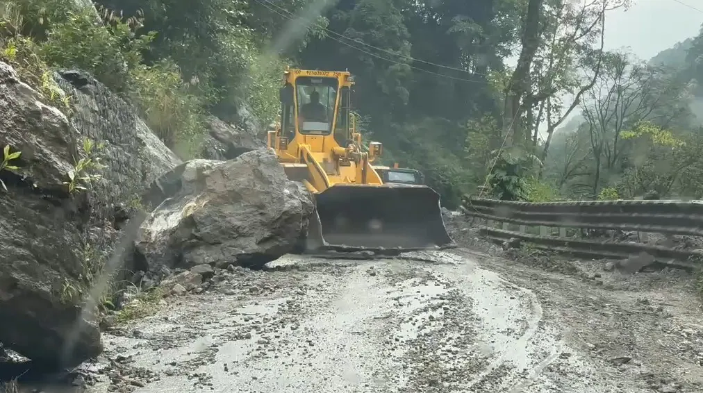 Key Road To Sikkim's Lachen Reopens After 4 Months Of Closure