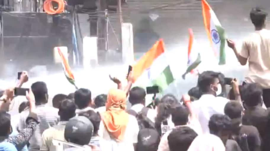 On Tuesday, students in Patna demonstrated against the 70th Bihar Public Service Commission (BPSC)