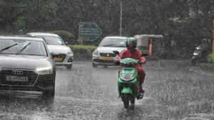 On Monday afternoon, heavy rain swept through parts of Delhi and the National Capital Region, providing