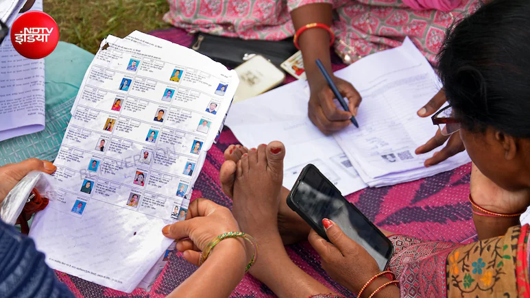 Around 47 lakh names have been deleted from the first draft of Delhi voter rolls released