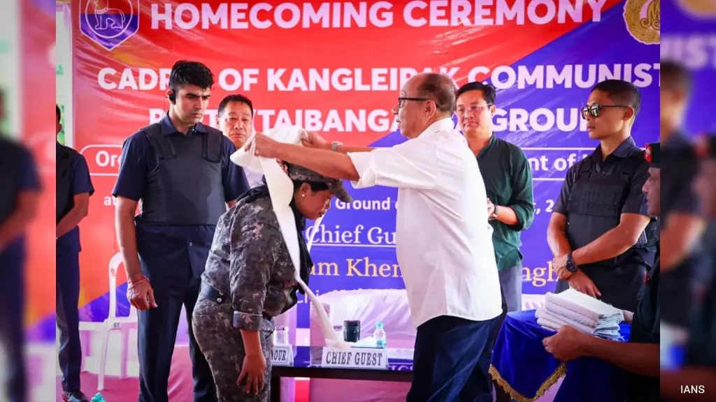 Addressing the "Homecoming Ceremony", Khemchand Singh said that the ethnic violence that erupted