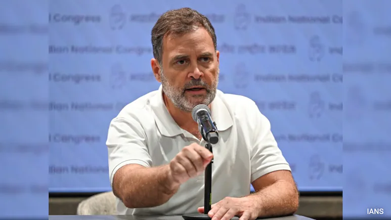 Warring facilitated the conversation between Rahul Gandhi and Singh, who was allegedly beaten