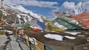 Maharashtra Man Missing After Falling Into Gorge During Gangotri-Gaumukh Trek