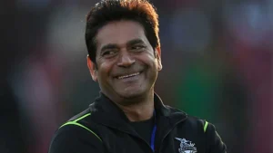 Former Pakistan all-rounder Rashid Khan has sarcastically advised the Pakistan Cricket Board
