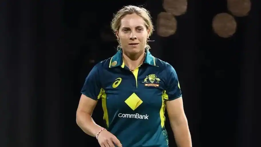 Australia could be without captain Sophie Molineux for their upcoming three-match ODI