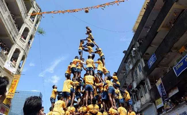 Besides, at least 212 'Govindas' were injured -- 168 in Mumbai and 44 others in neighbouring