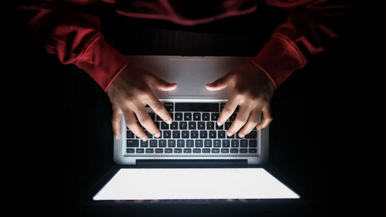 UP Man Poses As Female Doctor On Social Media, Obtains Private Pics Of Woman