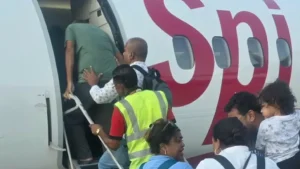 Upadhyay said the AC started working properly around 30 minutes after take-off, bringing relief