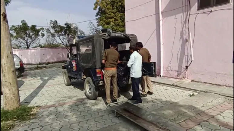 Man Kills Wife, Surrenders At Police Station In UP: Cops