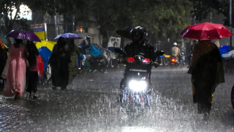 UP Likely To See Intense Rainfall In Next 48 Hours, Flash Flood Risk Flagged