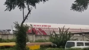 Bomb threat forces Air India Express Dammam-Delhi flight to make emergency: the facts and wider