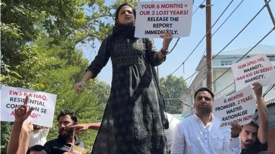 On Saturday, the People's Democratic Party (PDP) organized a protest in Srinagar