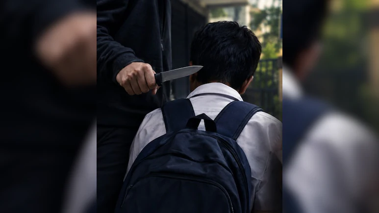 The teenager then allegedly handed over another Rs 50,000