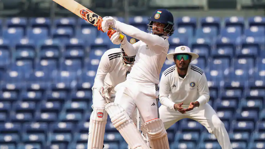 East Zone 708 & 212/5 in 51 overs Ishan Kishan 80, Shikhar Mohan 52; MD Nidheesh 1-14