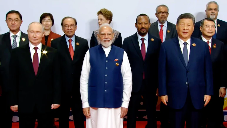 Prime Minister Narendra Modi, in centre, was flanked by Russia, China and other world leaders