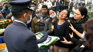 In 'peculiar' case, Supreme Court invokes Article 142, reinstates Squadron Leader Priyanka Saxena