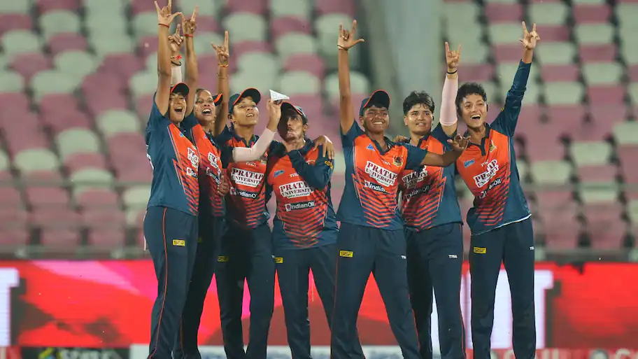 Dehradun Warriors held their nerve in the closing overs and prevented Mussoorie Queens