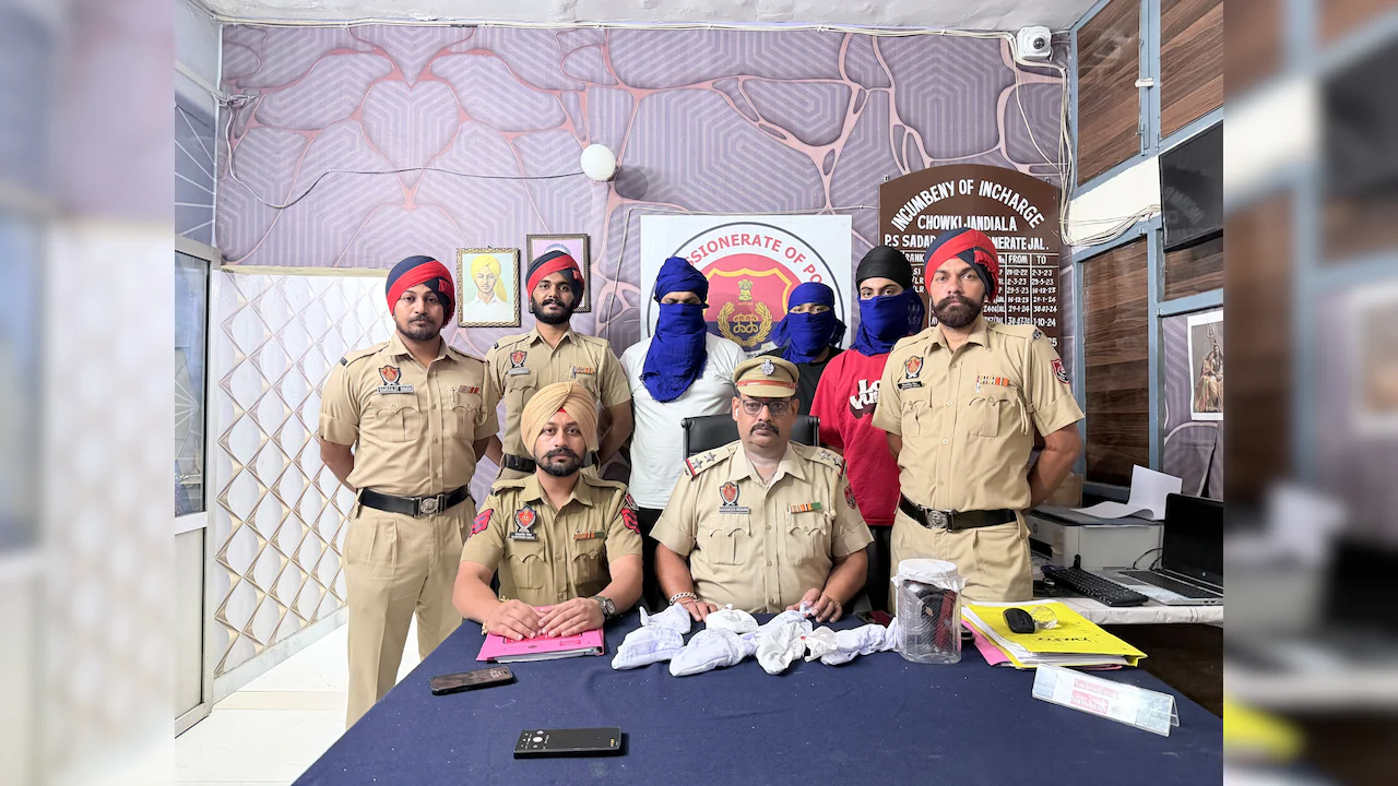 Punjabi YouTuber Mani Shoker Arrested, Five Foreign-Made Pistols Recovered