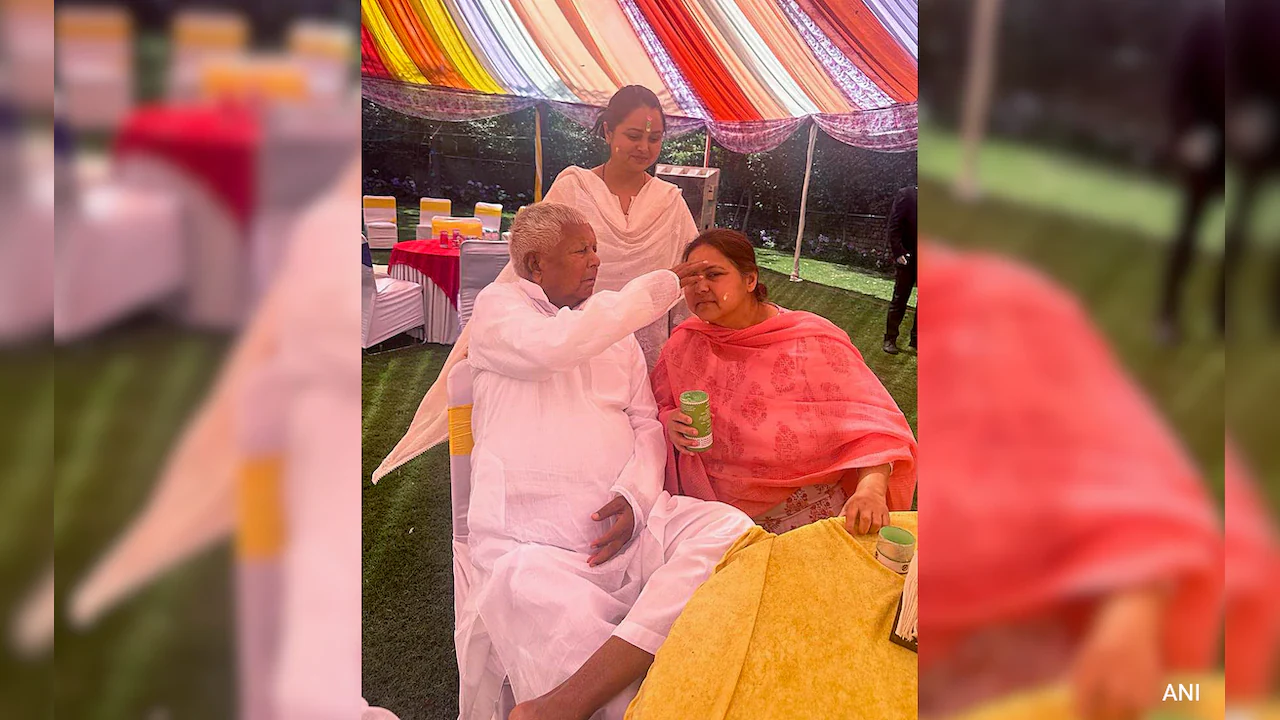 Tamil Nadu Chief Minister Joseph Vijay came under heavy fire from the DMK after a gesture
