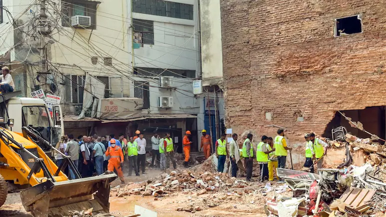 Supreme Court To Hear Delhi Building Collapse Case On Thursday — 'Serious Issue'