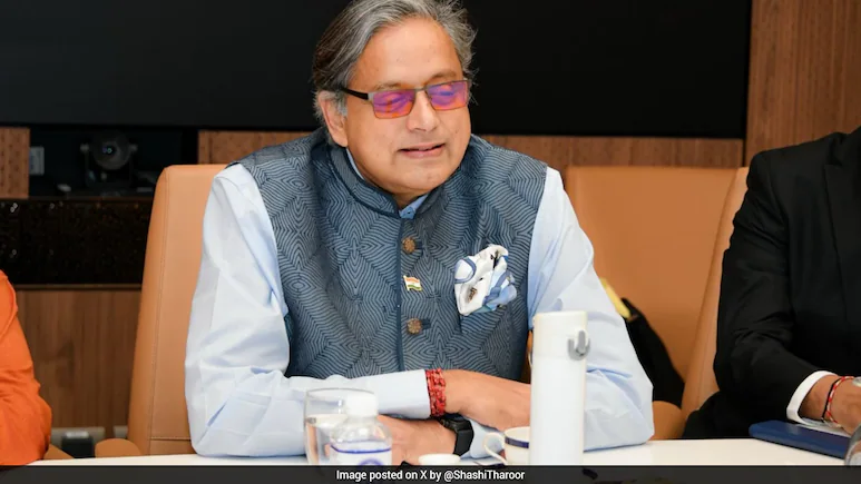 Shashi ji made a grammar mistake!!!