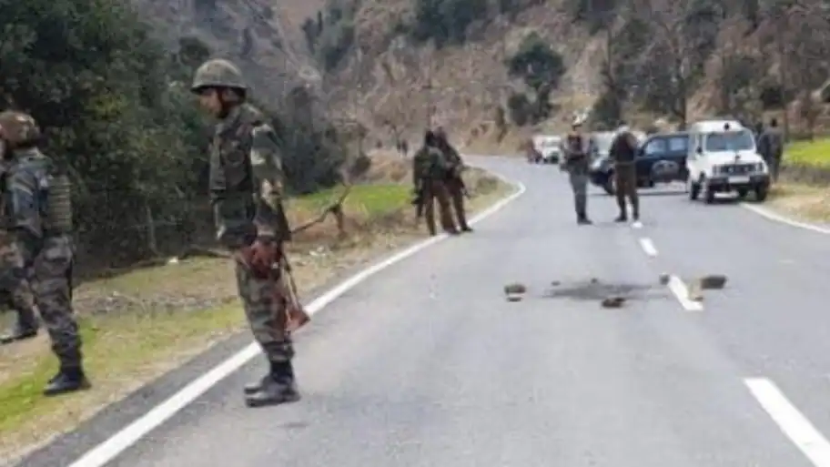 J-K: Pakistani JeM terrorist's body found in Doda, M4 rifle recovered
