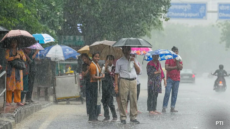 Heavy Rain Forecast In Parts Of Uttarakhand, UP, Bihar, Assam, Meghalaya — Weather Tomorrow