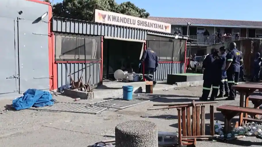South African police are searching for the gunmen responsible for two mass shootings near