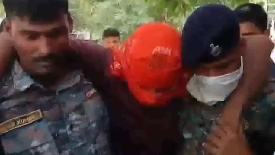Bihar: Prime accused in Jamui's minor girl harassment case shot in the leg during police encounter