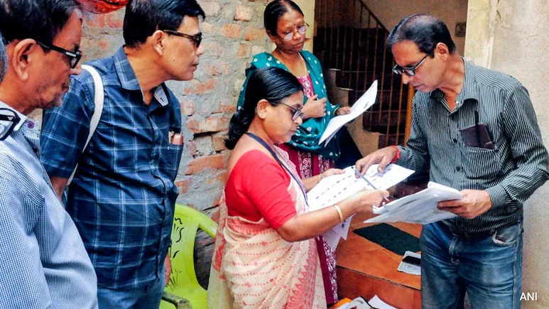 Booth Level Officers To Revisit Homes Of Voters Excluded During Bengal SIR