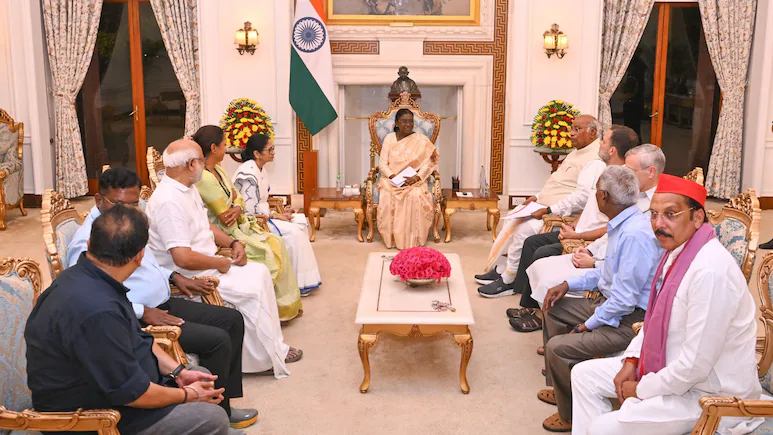 In 4-Point Charter To President, INDIA Bloc Demands Return To Ballot Papers