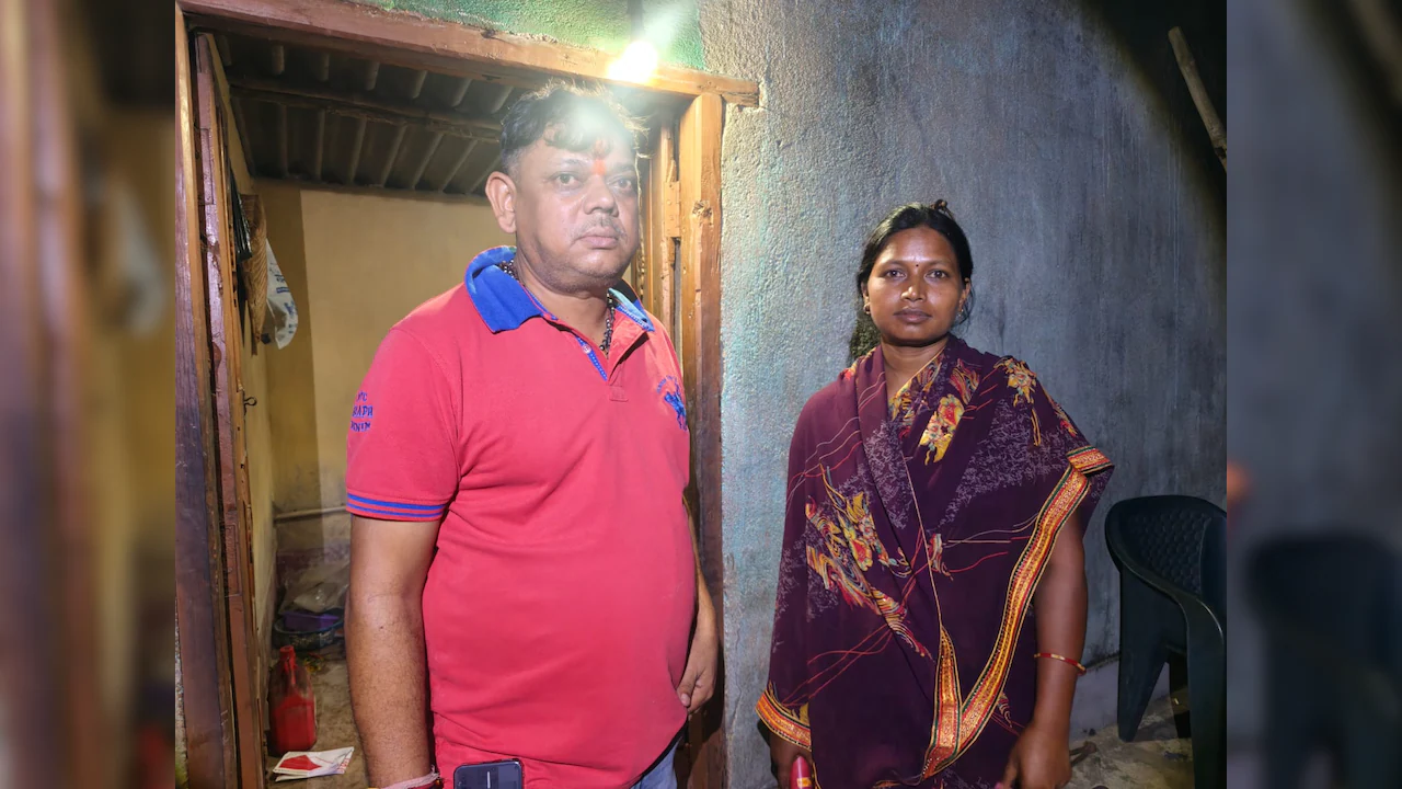 Watch: Jharkhand Woman Runs 1,600 Metres Barefoot In Saree To Pursue Home Guard Dream, Inspires