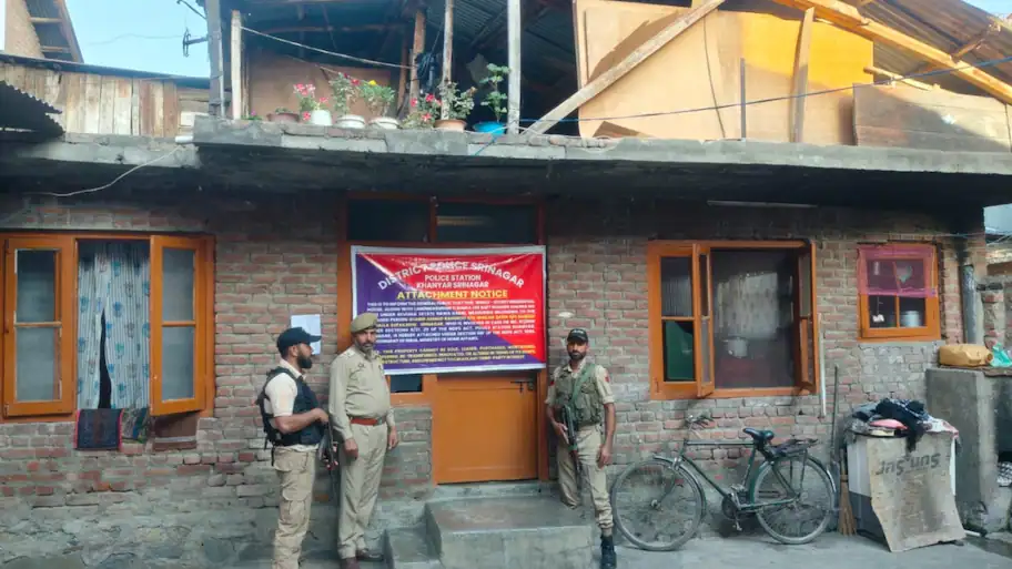 Srinagar Police has reiterated its zero-tolerance policy against drug trafficking