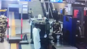 Central Industrial Security Force (CISF) personnel apprehended a passenger at Delhi’s Jama