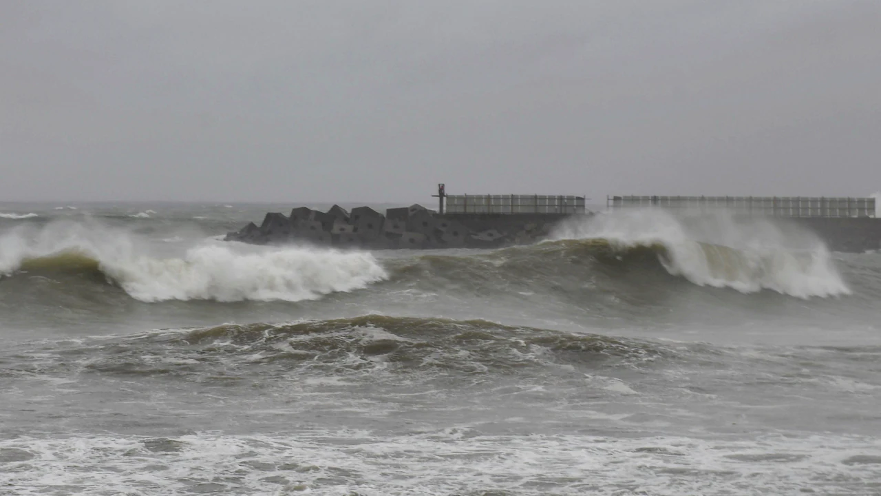 Over 1.8 Lakh People Evacuated Due To Cyclone Arnab Cyclone Arnab brought heavy rain to several