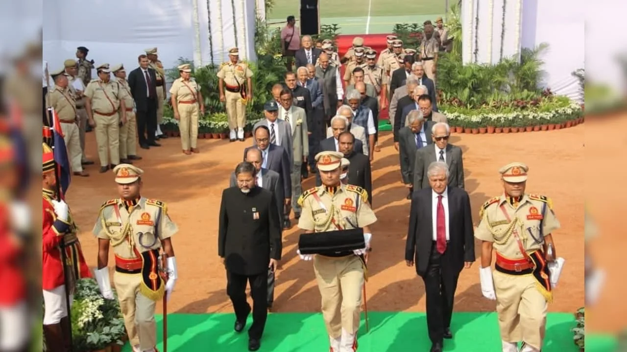 Meanwhile, a fresh controversy erupted over the Delhi government order assigning the 'Current