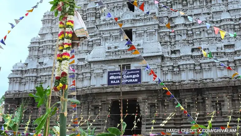 Non-Hindus Wearing Religious Markers Can't Enter Agamic Temples Without Affirming Reverence: Madras