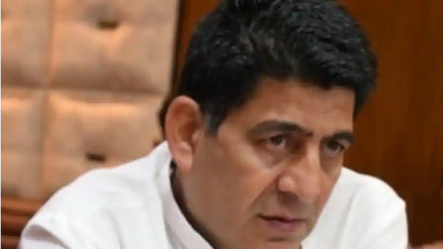 The MLA alleged that the policeman pushed him when asked to explain why he was not on duty