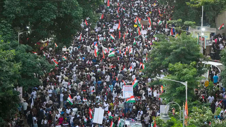30 pm for a protest organized by CJP — Pillai reached Shivaji Park around 4