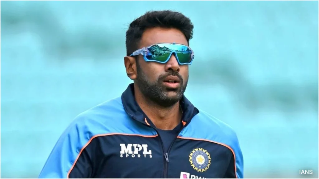Former India off-spinner Ravichandran Ashwin has shrugged off the possibility of Mumbai Indians