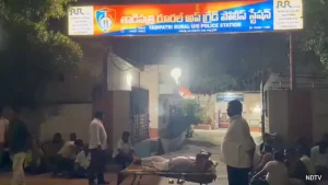 Reddy reportedly lay on a bed outside the police station and announced that he would continue