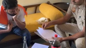 Do not take out the 'tiranga yatra', the Delhi Police arrived at Cockroach Janta Party founder