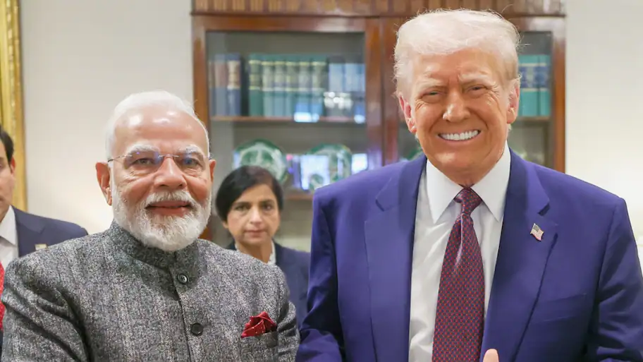 US President Donald Trump officially exempted the imposition of heavy secondary sanctions