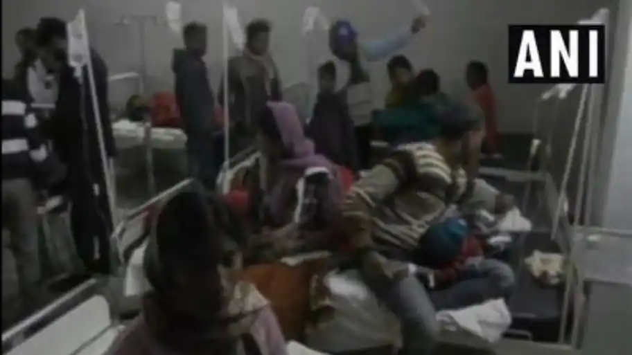 At least 30 students of PM Shri High School in Tilmi have fallen sick in Jharkhand's Khunti