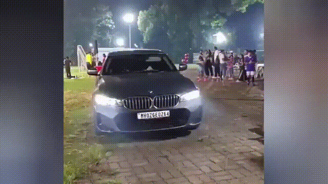 Actor Tiger Shroff escaped narrowly after armed men opened fire at his car in Mumbai's Juhu
