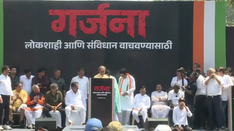 Thackeray brothers lead 'Garjana Morcha' in Mumbai, demand scrapping of SIR